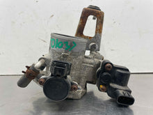 Load image into Gallery viewer, THROTTLE BODY Toyota Highlander 2001 01 2002 02 2003 03 - NW488307