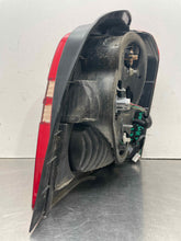 Load image into Gallery viewer, TAIL LIGHT LAMP ASSEMBLY Highlander 2001 01 2002 02 2003 03 Left - NW488328