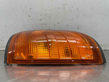 Load image into Gallery viewer, PARKLAMP Mercedes 260E 300E 300D 86 87 88 - 92 93 Left - NW491679