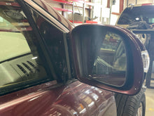 Load image into Gallery viewer, SIDE VIEW DOOR MIRROR R320 R350 R500 R63 06 07 08 09 10 Right - NW508584