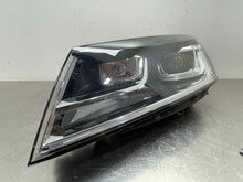 Load image into Gallery viewer, Headlight Lamp Assembly Volkswagen Touareg 2016 - NW513576