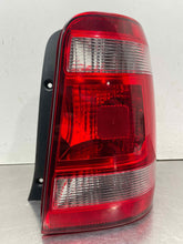 Load image into Gallery viewer, TAIL LIGHT LAMP ASSEMBLY Ford Escape 08 09 10 11 12 Right - NW514661