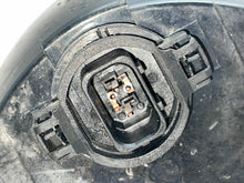 Load image into Gallery viewer, TAIL LIGHT LAMP ASSEMBLY Evoque 12 13 14 15 16 17 18 Right - NW518055