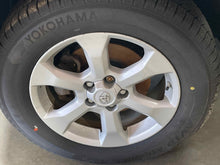 Load image into Gallery viewer, WHEEL RIM Toyota Rav4 2009-2014 17x7 ALLOY 17x7, 5 lug, 115mm - NW519418
