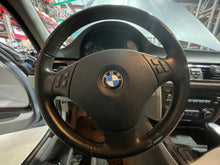 Load image into Gallery viewer, Steering Wheel BMW 328I 2011 - NW542956