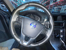 Load image into Gallery viewer, Steering Wheel VOLVO S60 2017 - NW548201