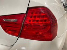 Load image into Gallery viewer, OUTER TAIL LIGHT LAMP BMW 323i 328i 335i M3 09 10 11 Right - NW610547
