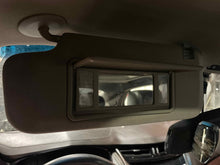 Load image into Gallery viewer, Interior Sun Visors Cadillac CTS 2017 - NW505912