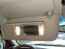 Load image into Gallery viewer, Interior Sun Visors GMC Yukon 2002 - NW661361
