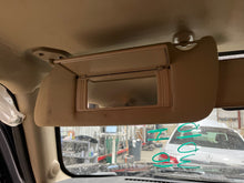 Load image into Gallery viewer, Interior Sun Visors Hummer H3 2010 - NW702873