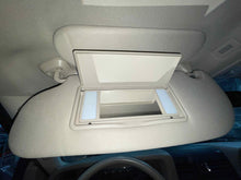 Load image into Gallery viewer, Interior Sun Visors Lincoln Navigator 2012 - NW511025