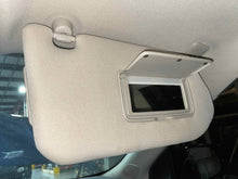 Load image into Gallery viewer, Interior Sun Visors INFINITI QX60 2017 - NW521626