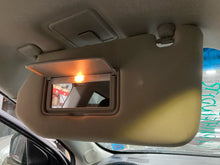 Load image into Gallery viewer, INTERIOR SUN VISORS JX35 QX60 Pathfinder 13 14 15 16 17 - NW698472
