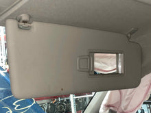 Load image into Gallery viewer, Interior Sun Visors Volkswagen Atlas 2019 - NW522580