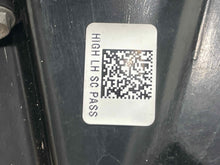 Load image into Gallery viewer, Tail Lamp Light Ford Edge 2018 - NW712482