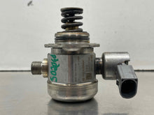 Load image into Gallery viewer, FUEL PUMP 550i 550i Gt 650i 750 HYBRID 750i 750il Active 7 Alpina 08-15 - NW712598