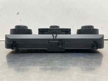 Load image into Gallery viewer, Temperature Controls BMW Z4 2003 - NW713208