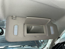 Load image into Gallery viewer, Interior Sun Visors Cadillac Escalade 2012 - NW712737