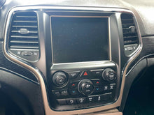 Load image into Gallery viewer, Radio GRAND CHEROKEE 2015 - NW711771