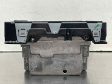 Load image into Gallery viewer, Radio GRAND CHEROKEE 2015 - NW711771
