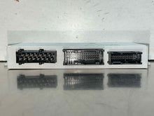 Load image into Gallery viewer, BODY CONTROL MODULE BCM COMPUTER BMW Z4 03 04 05 - NW711499
