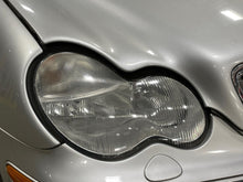 Load image into Gallery viewer, HEADLIGHT LAMP ASSEMBLY C230 C240 C32 C320 01 02 03 04 Right - NW711003