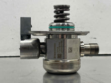 Load image into Gallery viewer, FUEL PUMP E250 Van C250 C300 C350 C63 E250D E300 E350 E400 12-18 - NW712625