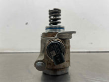 Load image into Gallery viewer, FUEL PUMP A6 A7 A8 Q5 Q7 S4 S5 SQ5 Touareg 12 13 14 15 16 17 - NW712617