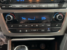 Load image into Gallery viewer, TEMPERATURE CONTROLS Sonata Sonata Hybrid 2015 15 2016 16 - NW710965