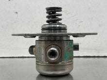 Load image into Gallery viewer, Fuel Pump BMW 650I 2014 - NW713326