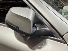 Load image into Gallery viewer, SIDE VIEW DOOR MIRROR BMW 528i 535i 550i Active 5 14 15 16 Right - NW713614