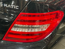 Load image into Gallery viewer, TAIL LIGHT LAMP ASSEMBLY C250 C300 C350 C63 12 13 14 15 Right - NW714353