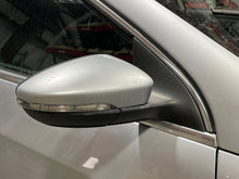 Load image into Gallery viewer, DOOR MIRROR POWER Volkswagen CC 09 10 11 12 Right - NW714272