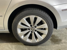 Load image into Gallery viewer, WHEEL CC 2009 09 2010 10 2011 11 2012 12 17x8 10 Spoke - NW714463