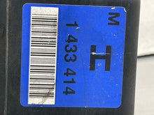 Load image into Gallery viewer, THROTTLE BODY BMW 323i 328i 528i Z3 1999 99 2000 00 - NW715624