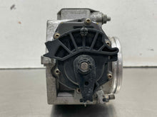 Load image into Gallery viewer, THROTTLE BODY BMW 323i 328i 528i Z3 1999 99 2000 00 - NW715624
