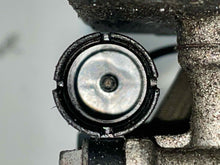 Load image into Gallery viewer, AC COMPRESSOR Mercedes C220 C36 E300 96 97 98 99 - 03 - NW715996