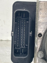 Load image into Gallery viewer, ABS Pump METRIS 2019 - NW716280