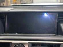 Load image into Gallery viewer, Info-Gps Screen LEXUS IS300 2017 - NW717772