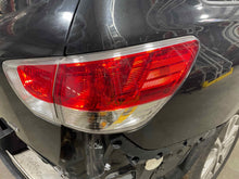 Load image into Gallery viewer, OUTER TAIL LIGHT LAMP Nissan Pathfinder 13 14 15 16 Right - NW722043