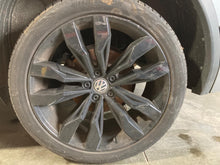 Load image into Gallery viewer, Wheel Rim Volkswagen Tiguan 2021 - NW725133