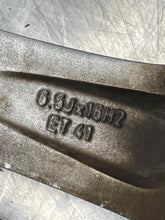 Load image into Gallery viewer, WHEEL Saab 9-3 2005 05 2006 06 2007 07 08 16x6.5 Alloy - NW725660