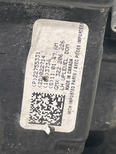 Load image into Gallery viewer, Headlight Lamp Assembly Cadillac CTS 2012 - NW726630