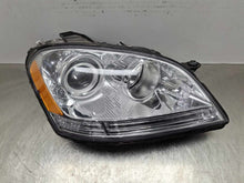 Load image into Gallery viewer, HEADLIGHT LAMP ASSEMBLY ML320 ML350 ML500 ML550 ML63 06-08 Right - NW728423