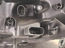 Load image into Gallery viewer, HEADLIGHT LAMP ASSEMBLY ML320 ML350 ML500 ML550 ML63 06-08 Right - NW728423