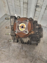 Load image into Gallery viewer, TRANSFER CASE Toyota Rav4 06 07 08 09 10 11 12 - NW733465