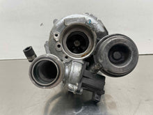 Load image into Gallery viewer, TURBO 550i 550i Gt 650i 750 HYBRID 750i 750il Active 7 X5 X6 08-14 - NW735337