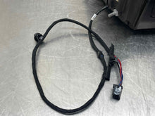 Load image into Gallery viewer, SIDE VIEW DOOR MIRROR 1500 Pickup 2500 Pickup 2013-2020 Right - NW736278