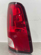 Load image into Gallery viewer, TAIL LIGHT LAMP ASSEMBLY 1500 Pickup 2500 Pickup 3500 Pickup 09-14 Right - NW736354