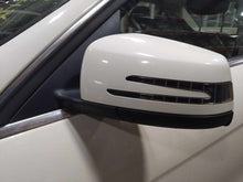 Load image into Gallery viewer, SIDE VIEW DOOR MIRROR C250 C300 C350 C63 2010 10 2011 11 Left - NW737109